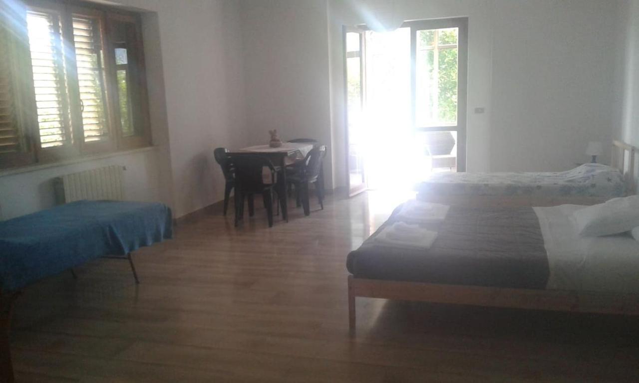 Villa Lucia Affitta Camere Formia Zewnętrze zdjęcie